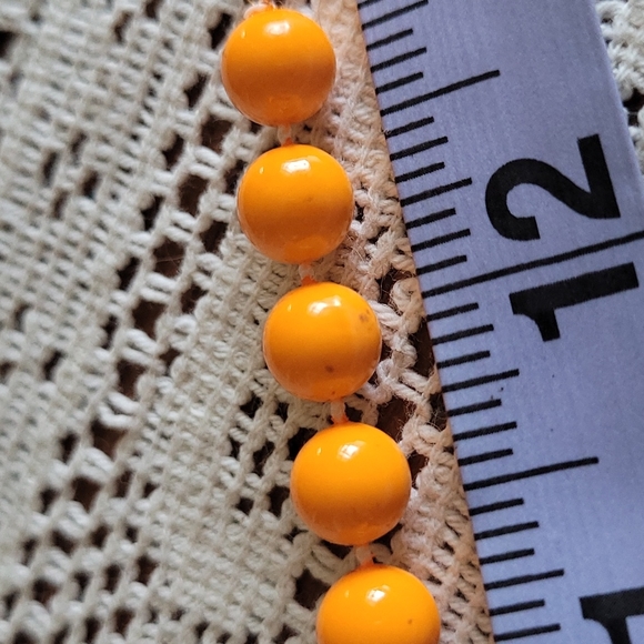 Tangerine orange beaded necklace - Picture 6 of 7